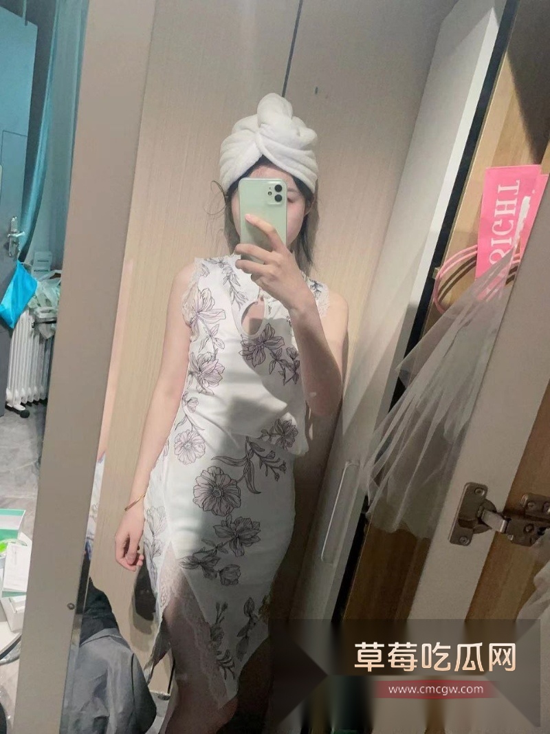 湖南银行女职员程芯琪 新婚燕尔就出来约炮  12