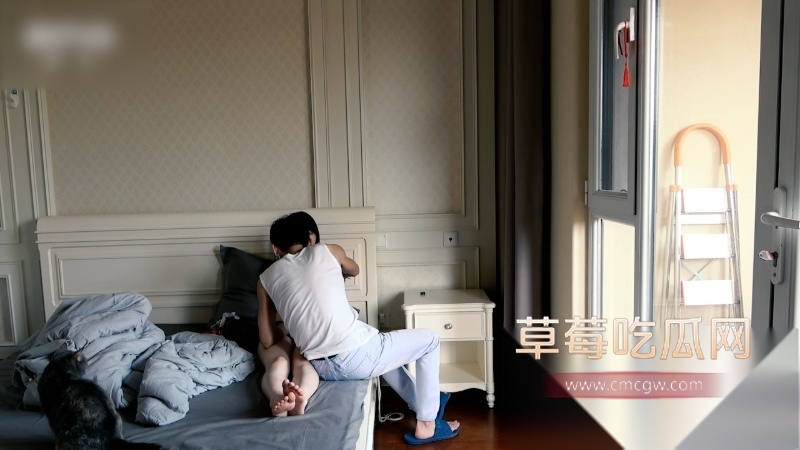 妖狐吧模特在半岛风情中体验流星粽缚悬吊转圈圈的惊险刺激 8