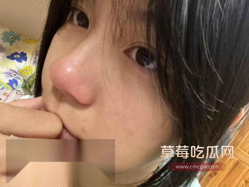 四川传媒大学06年学生聂又又不雅视频曝光7