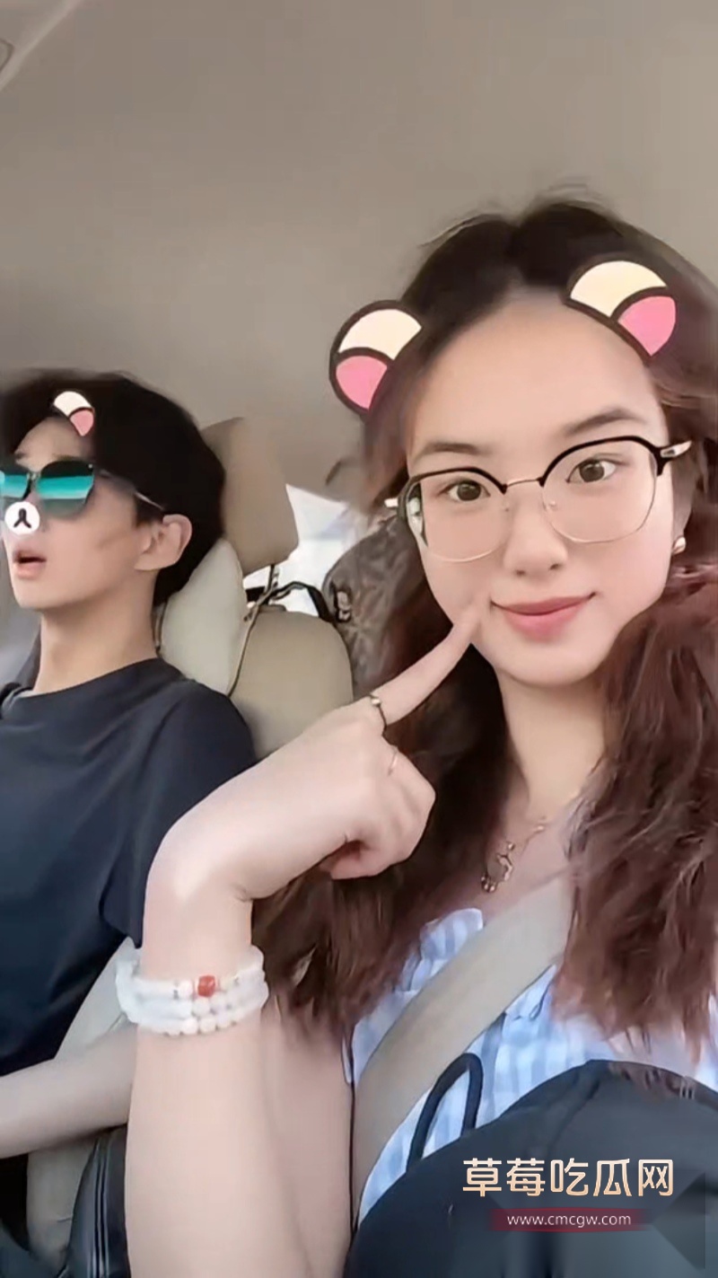 江苏扬州高颜值嫩妹 沈伟平 10 江苏扬州高颜值嫩妹 沈伟平 10