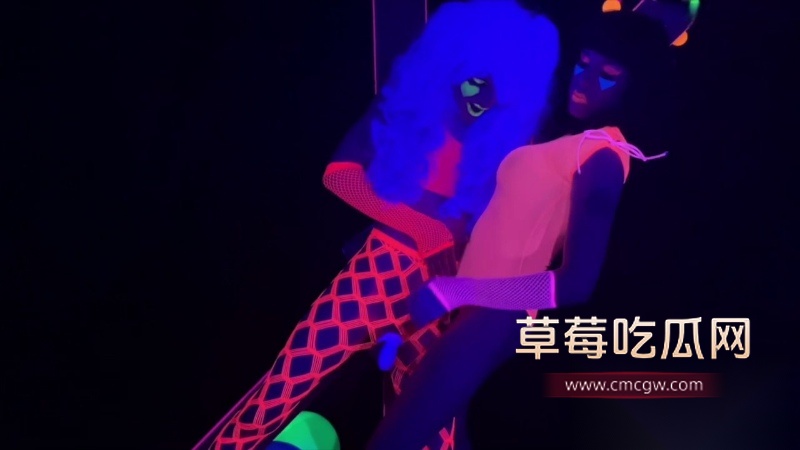 巨乳TS Karabella 全新系列 3