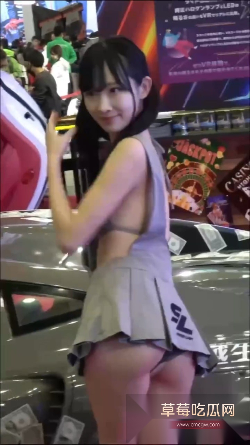 双马尾萝莉模特 天音 亮相车展现场 6 双马尾萝莉模特 天音 亮相车展现场 6