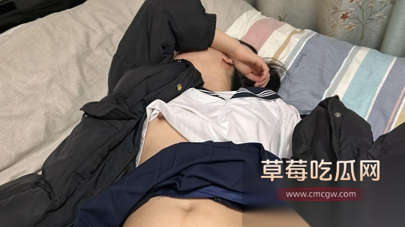 海角精选真实乱伦制服亲妹妹 1