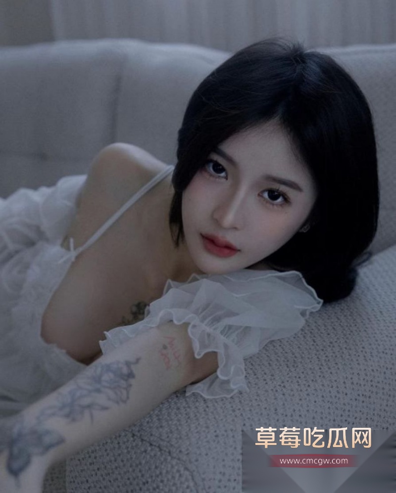 极品高颜值网红韩妮与前男友自拍 2