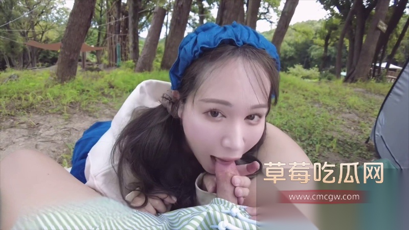 极品樱花妹 Naomiiichannel 周末约炮友露营 2