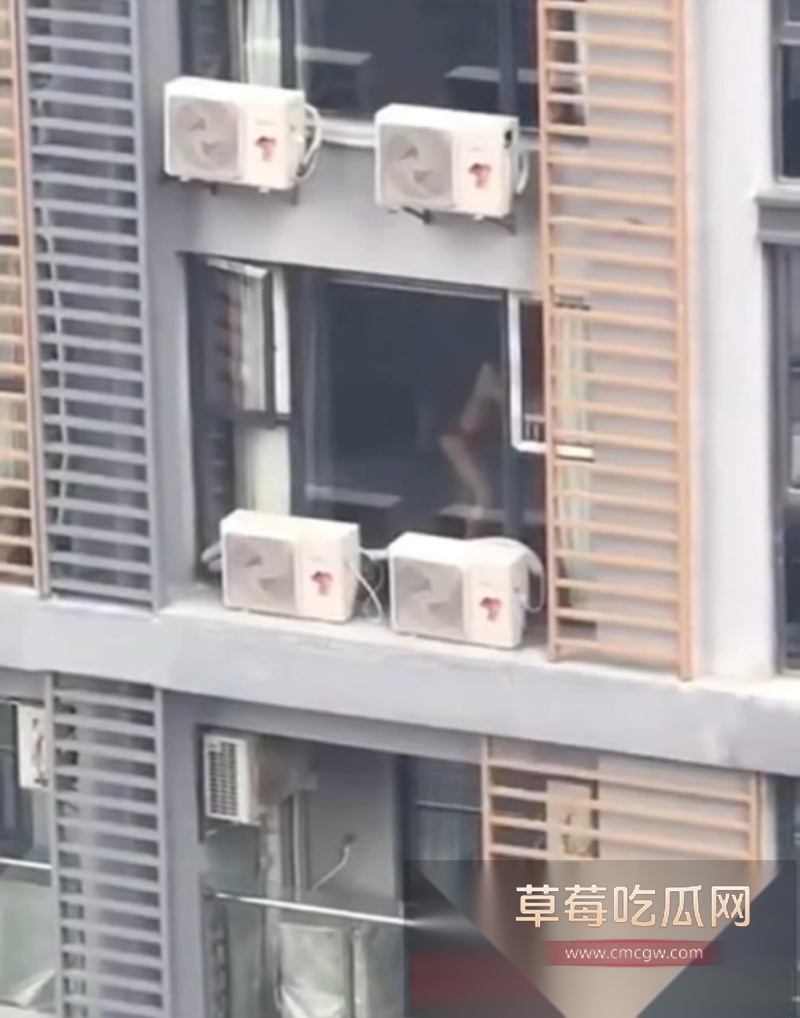 广东一小区业主拍到第三视角隔壁楼栋美女主播裸聊骚舞全过程 5 广东一小区业主拍到第三视角隔壁楼栋美女主播裸聊骚舞全过程 5
