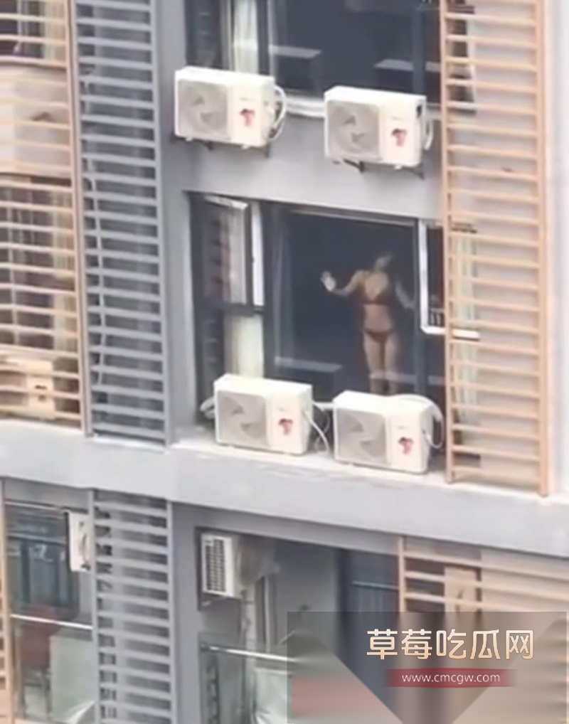 广东一小区业主拍到第三视角隔壁楼栋美女主播裸聊骚舞全过程 8 广东一小区业主拍到第三视角隔壁楼栋美女主播裸聊骚舞全过程 8