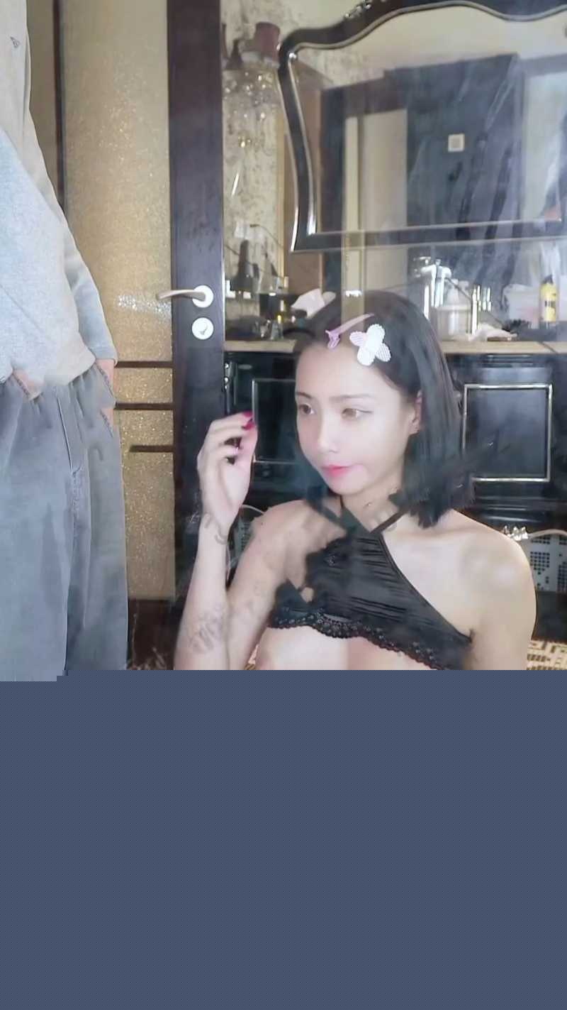 推特极品福利姬 25