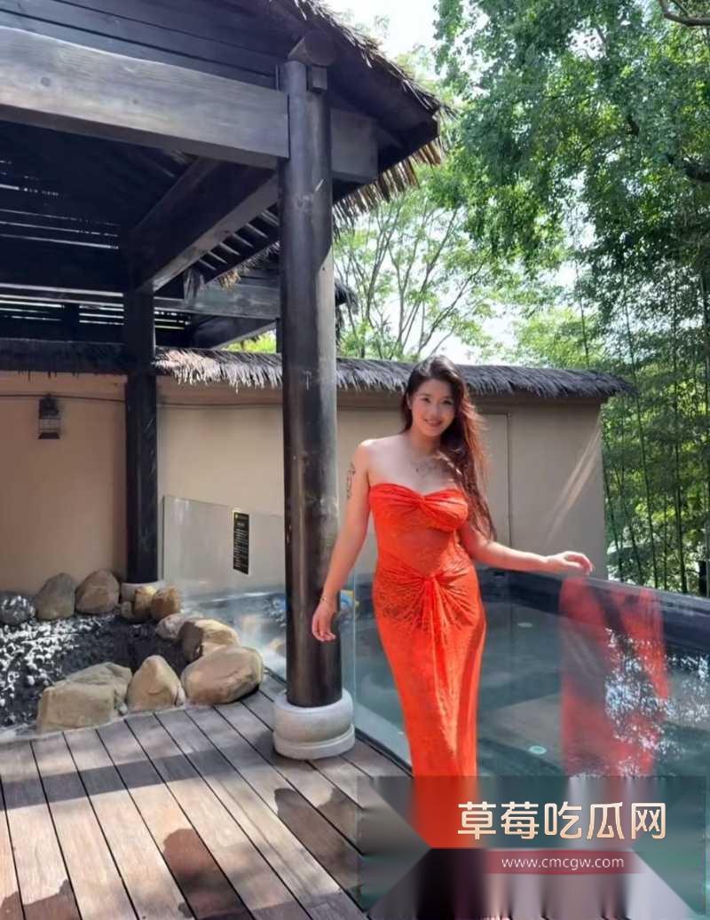 抖音写亡妻回忆录的男博主 给自己制造日落 翻车 粉丝翻出其因车祸去世的美女老婆在微博曾曝出丈夫多次出轨约炮视频记录！ 19