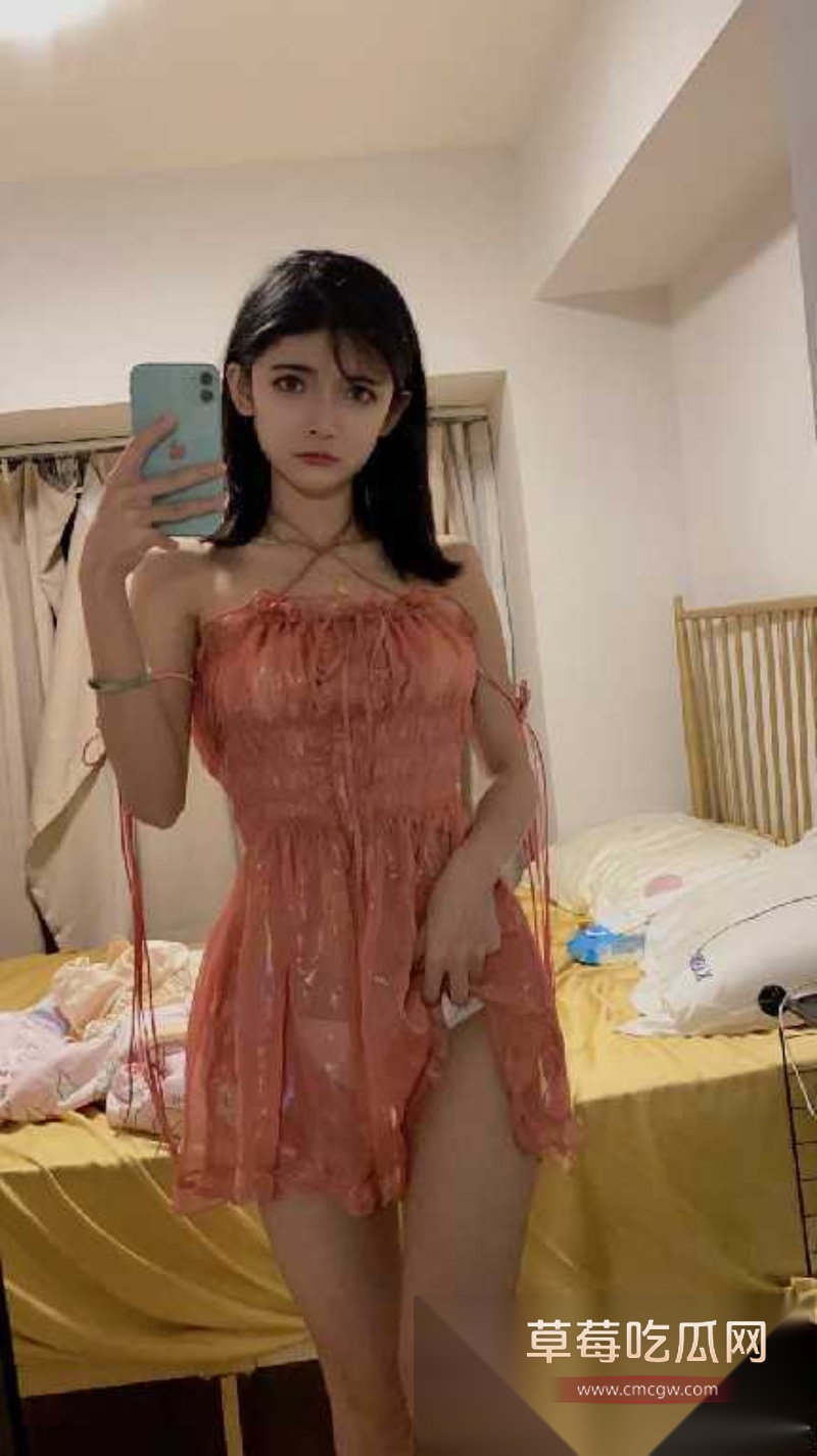 photo320251205200422W800px