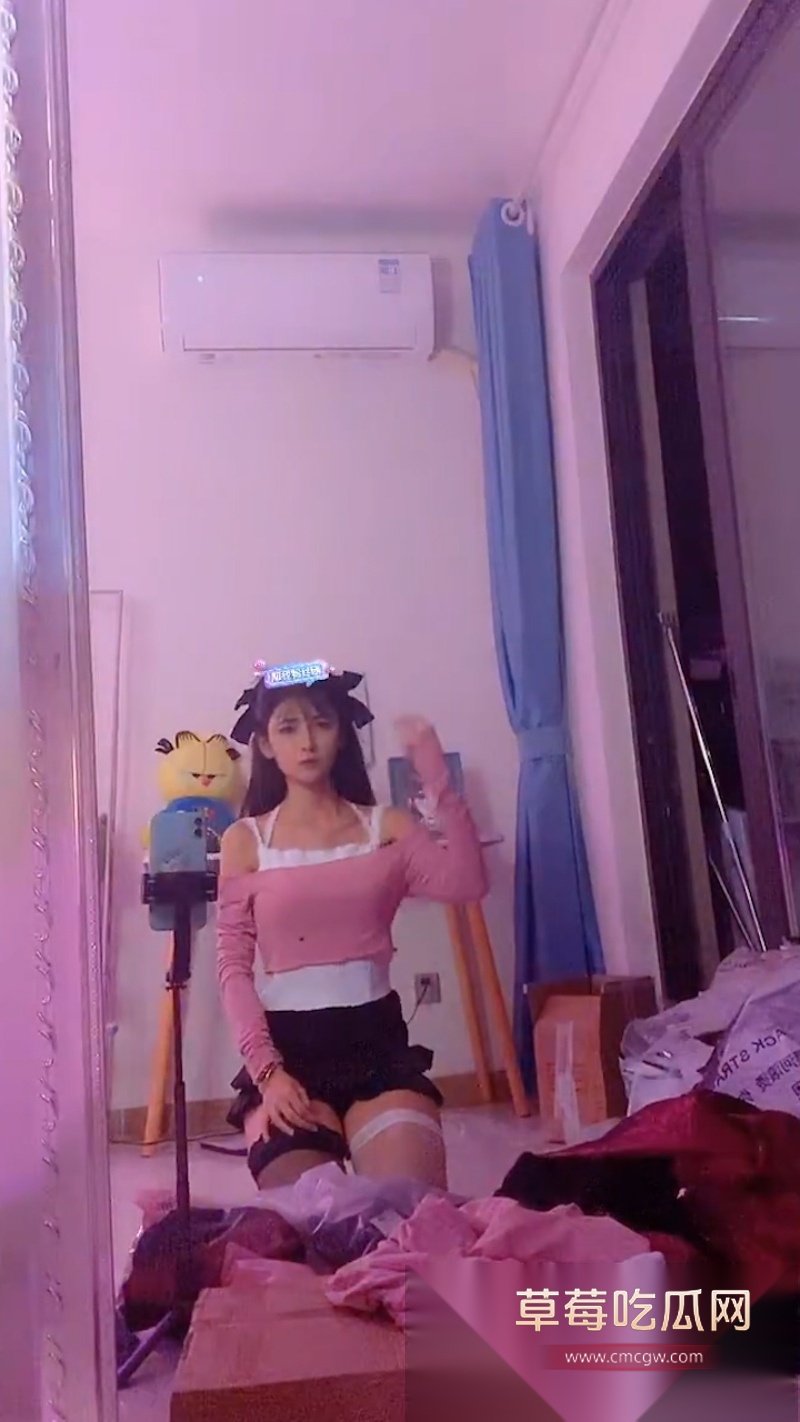 序列 1017.00073608.Still001W800px