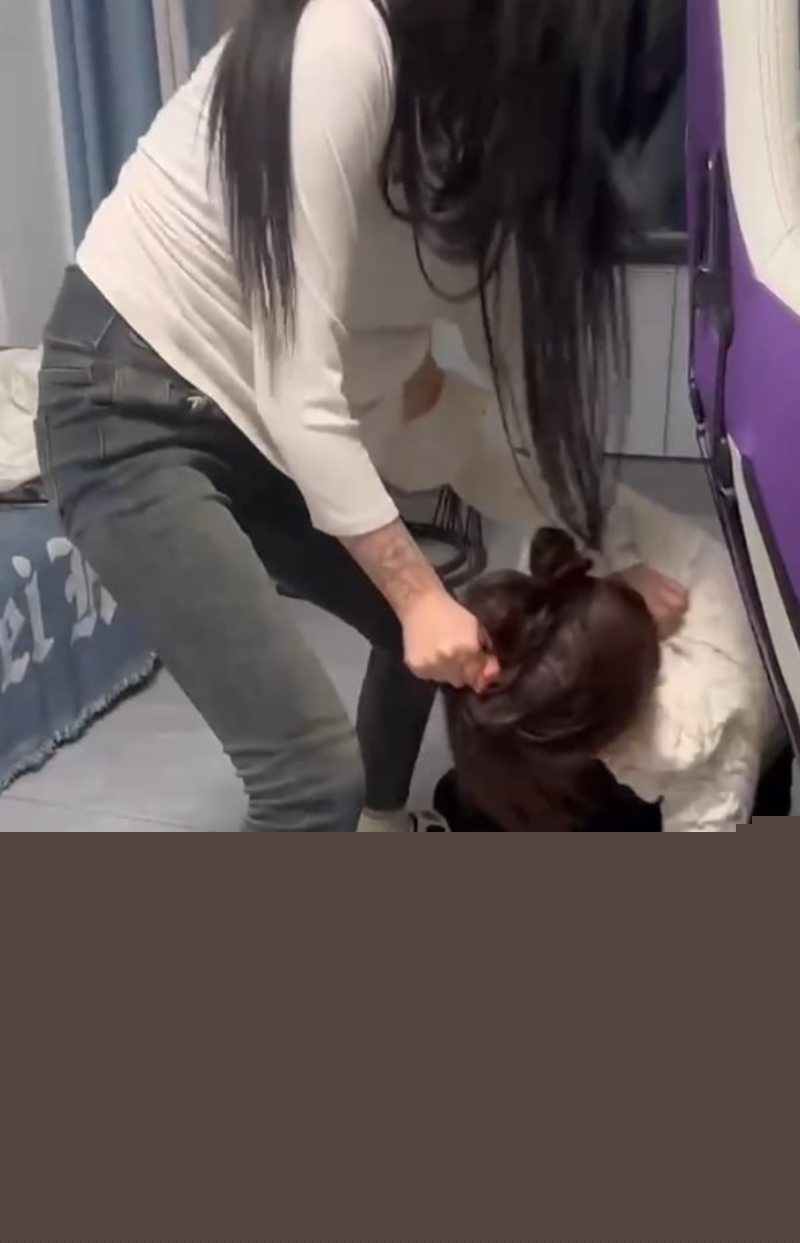 电竞男孩封神名场面!1 电竞男孩封神名场面!1