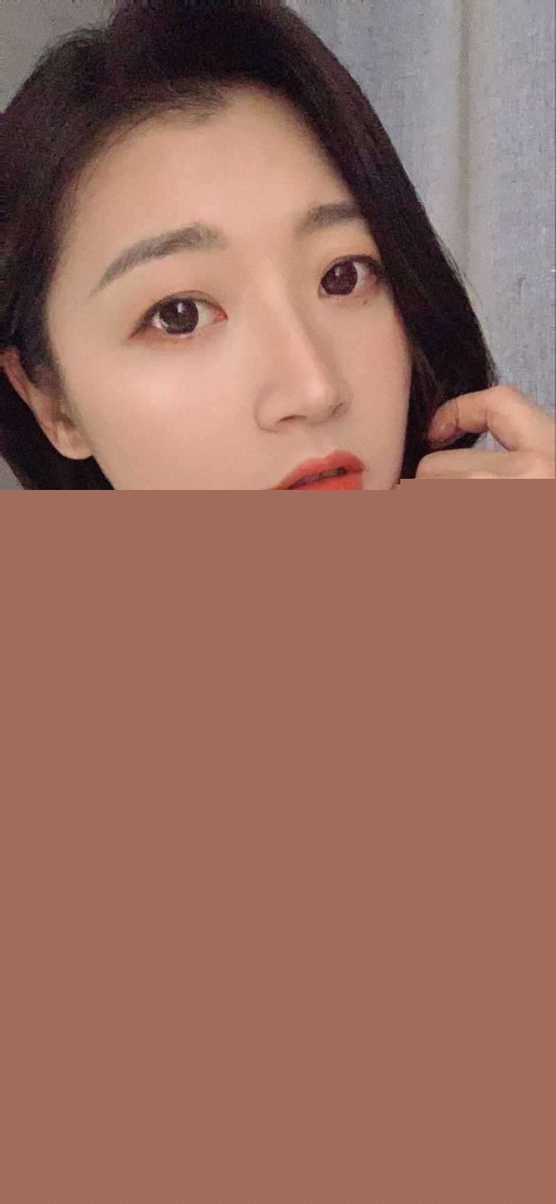 北京美女销售王宇婷被男客户约出去吃日料 1 北京美女销售王宇婷被男客户约出去吃日料 1