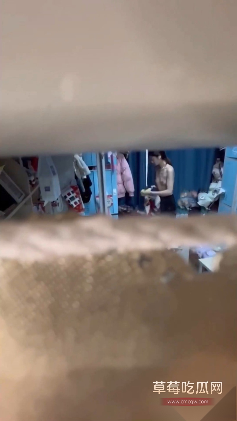 高价购买女生宿舍实拍视频 3