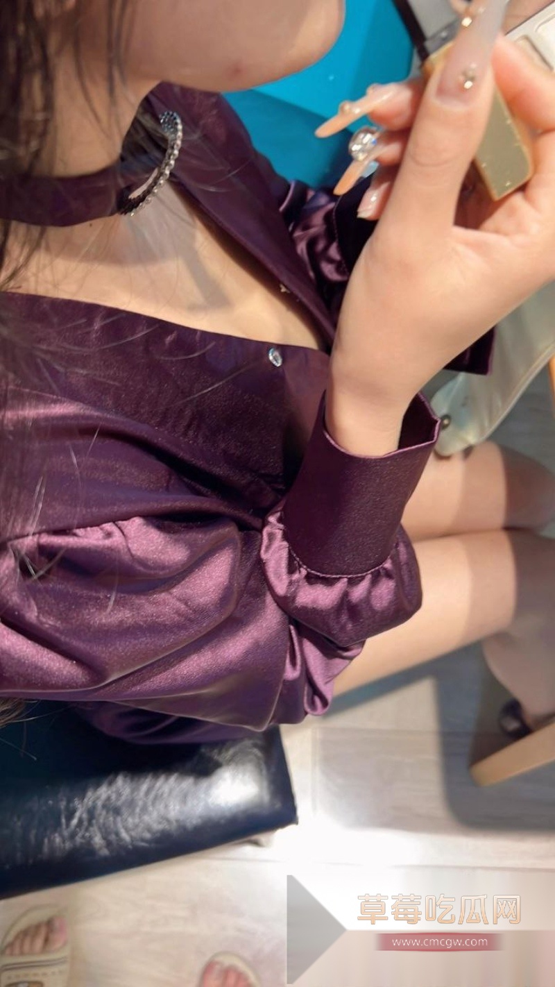 海角奶子即正义真实姐弟乱伦 9