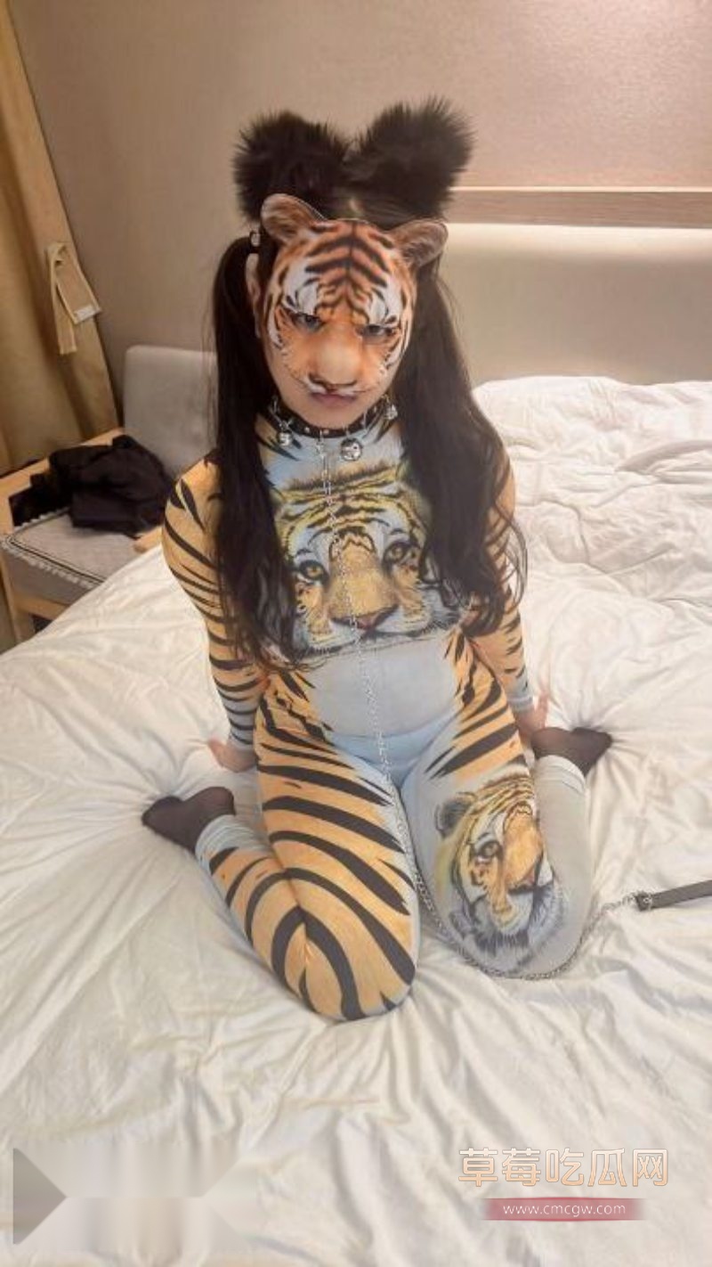 海角社区纯爱藏黄刀精品3 海角社区纯爱藏黄刀精品3