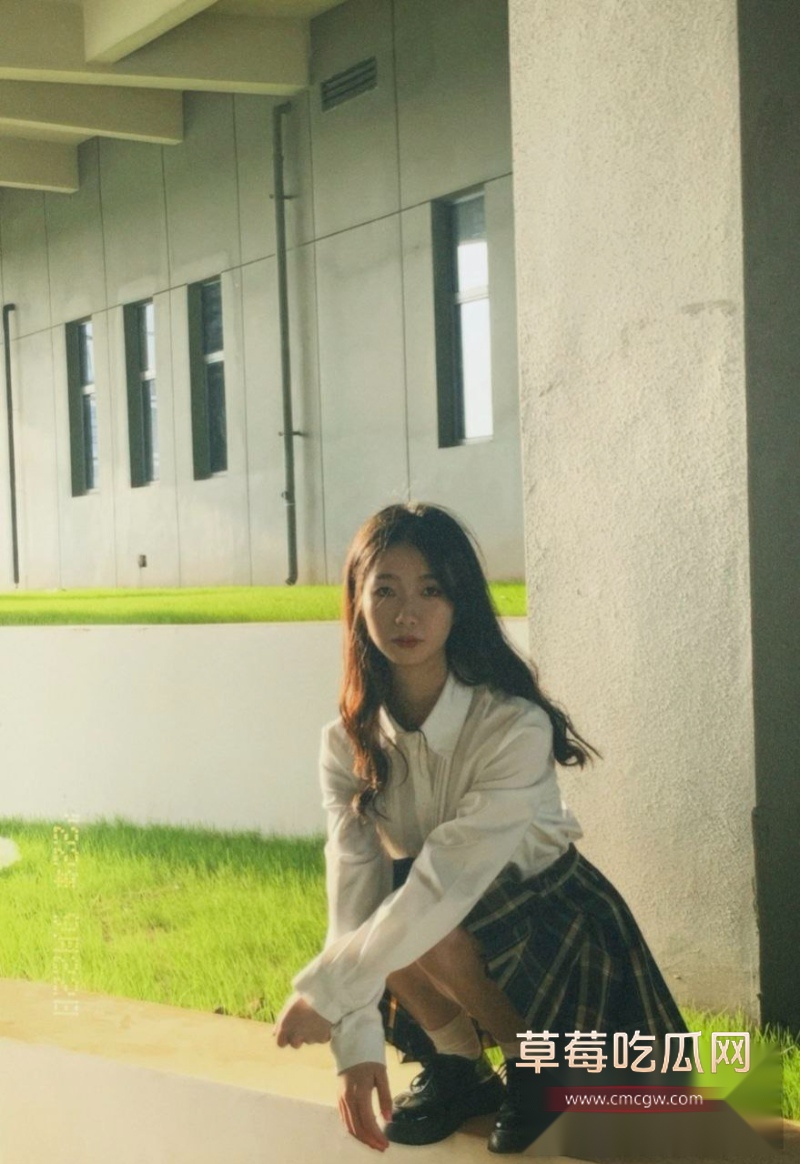 武汉晴川学院情侣自拍 9