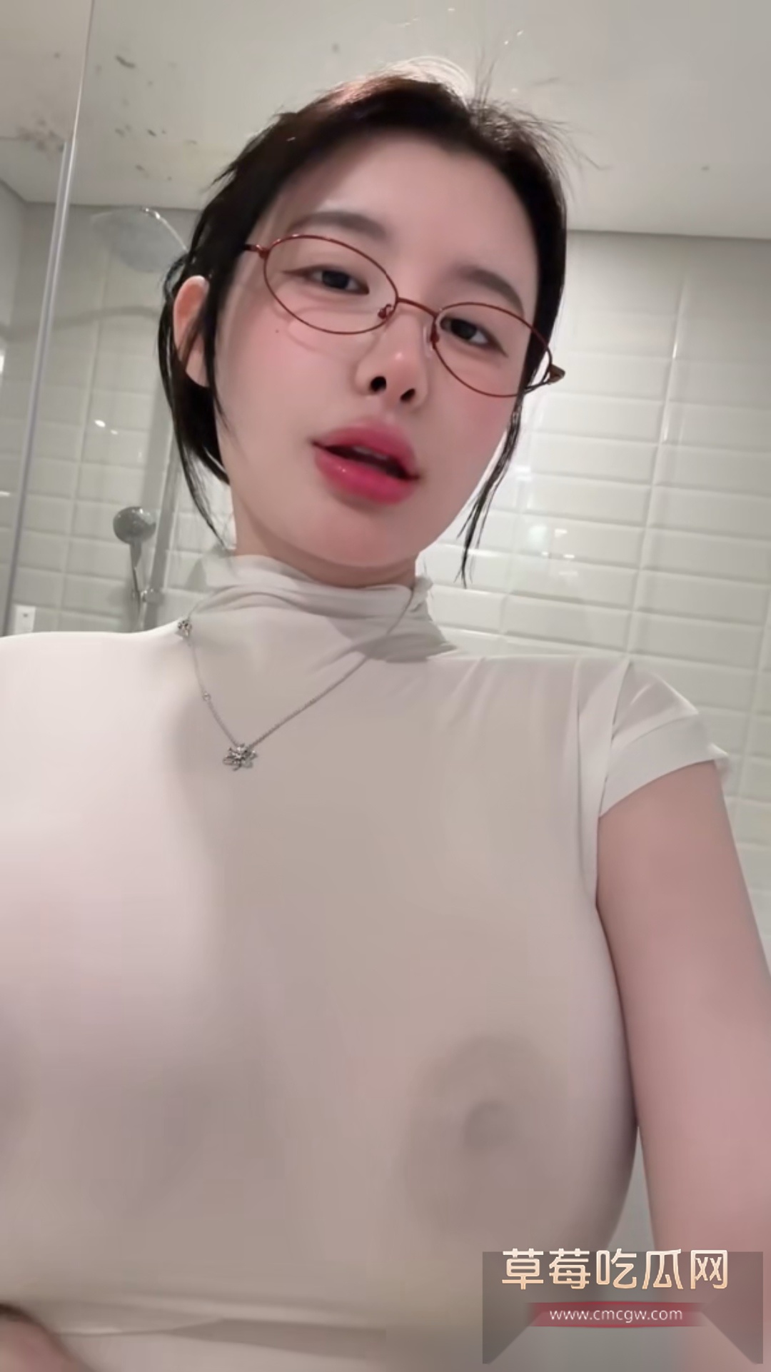 台湾巨乳福利姬 Cocopie0218 2 台湾巨乳福利姬 Cocopie0218 2