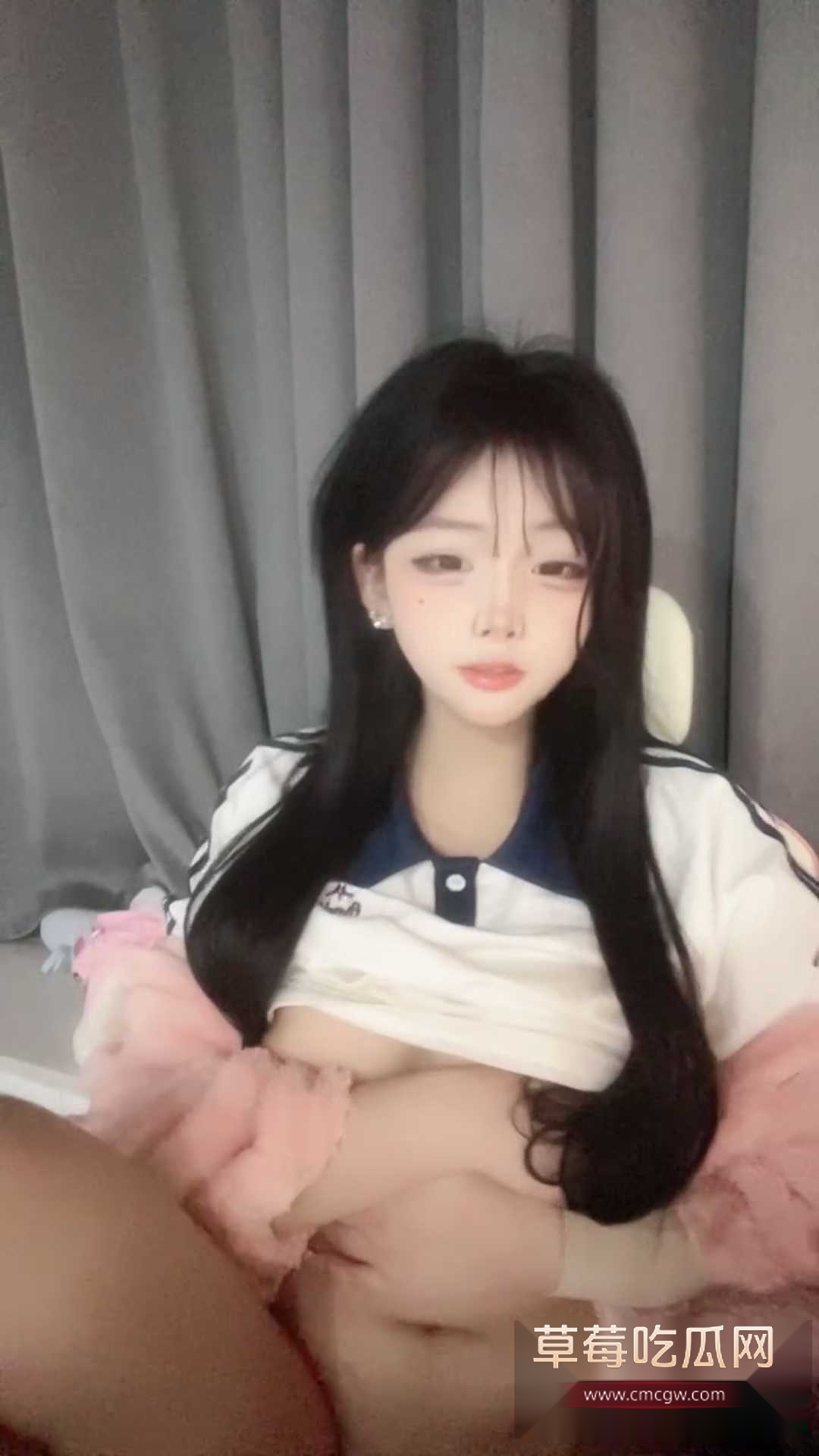 顶级萌妹 小奶葫芦 性爱直播 2