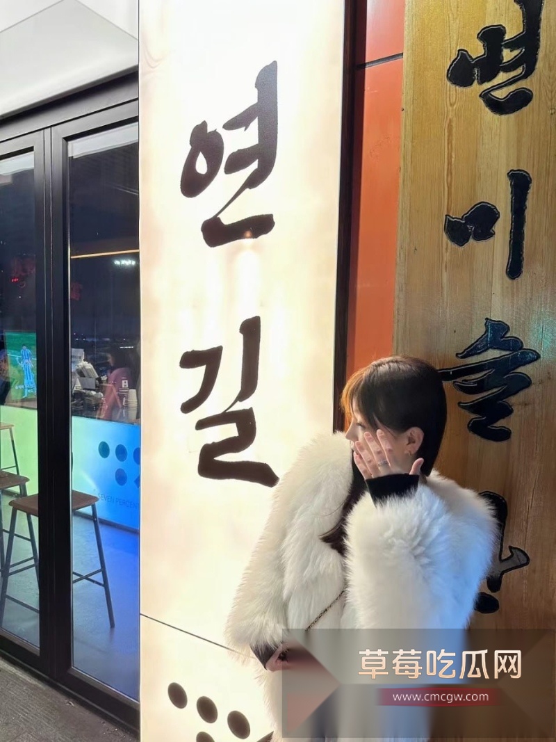 极品学生妹 刘静 跟金主酒店偷情视频泄漏 2