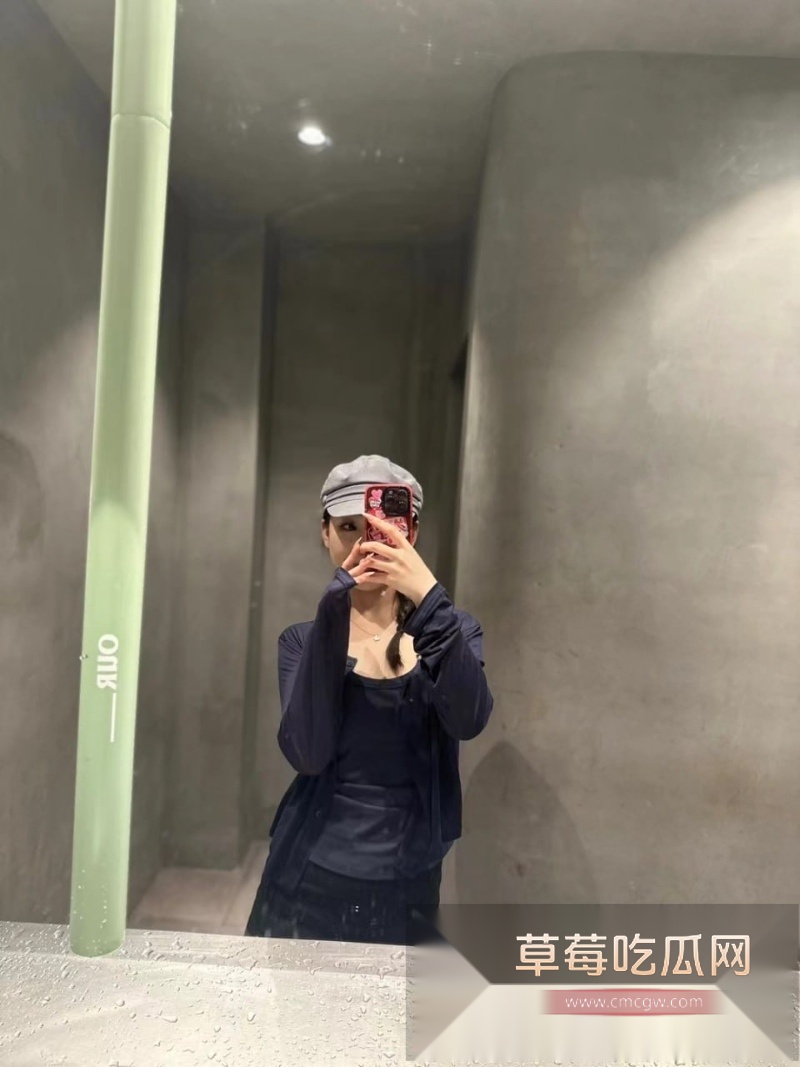 极品学生妹 刘静 跟金主酒店偷情视频泄漏 3