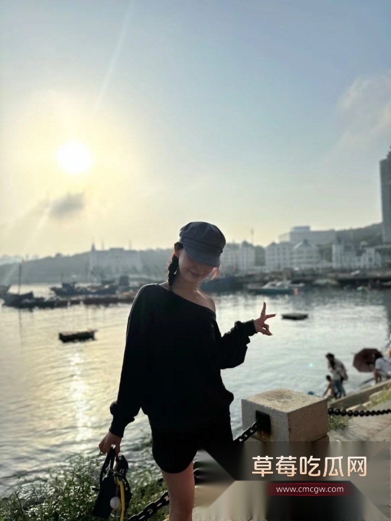 极品学生妹 刘静 跟金主酒店偷情视频泄漏 9