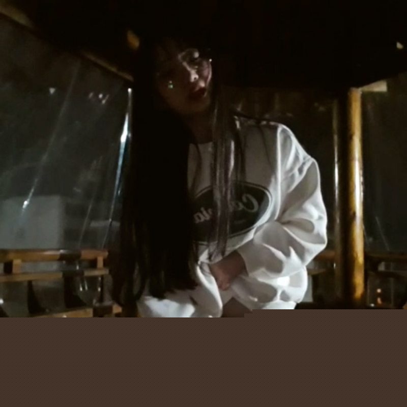 黄晓盈在男厕全裸自慰8