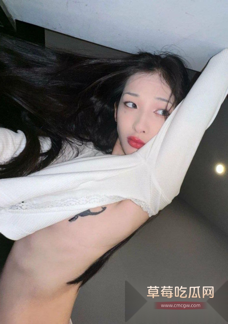 极品高颜值精神小妹反差婊 4 极品高颜值精神小妹反差婊 4