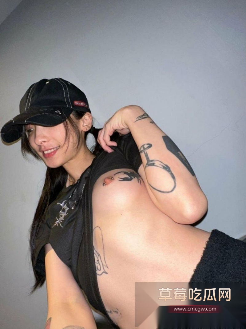 极品高颜值精神小妹反差婊 5 极品高颜值精神小妹反差婊 5