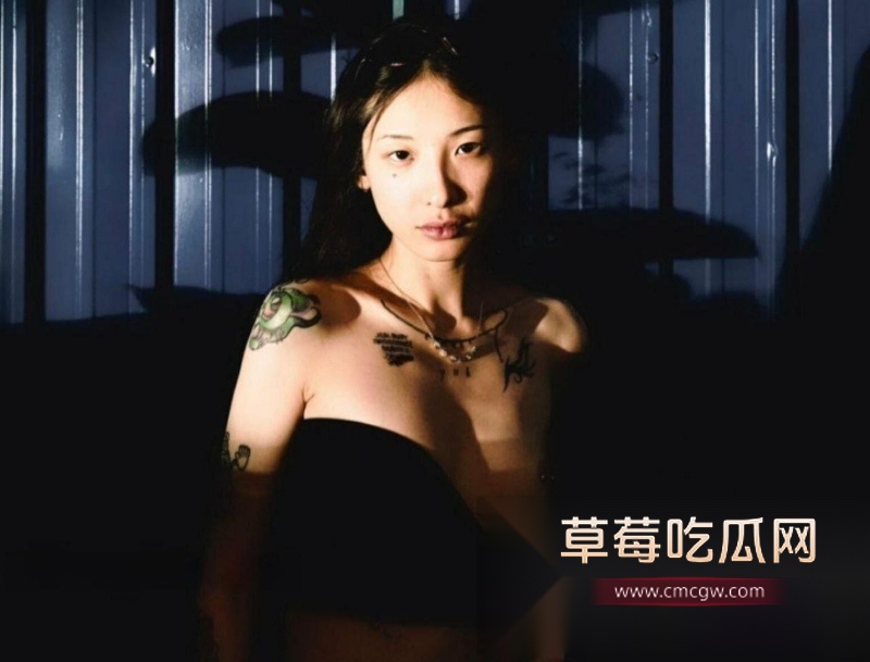 极品高颜值精神小妹反差婊 33 极品高颜值精神小妹反差婊 33