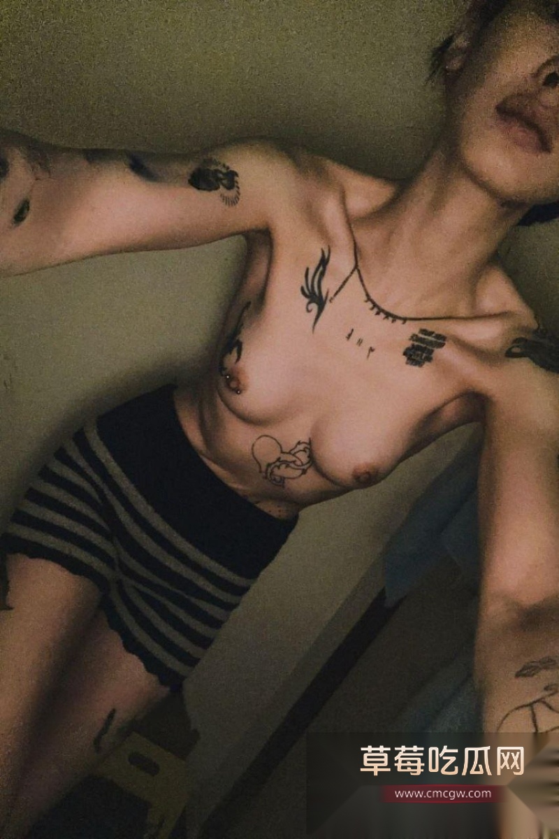 极品高颜值精神小妹反差婊 38 极品高颜值精神小妹反差婊 38