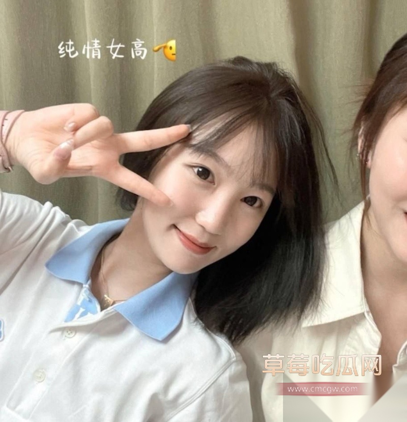 河南郑州教师人妻反差得一比 3