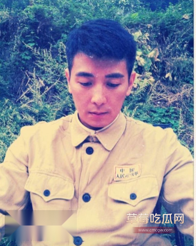 演员保剑锋和妻子何珈好12