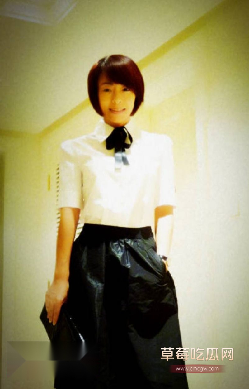 演员保剑锋和妻子何珈好14