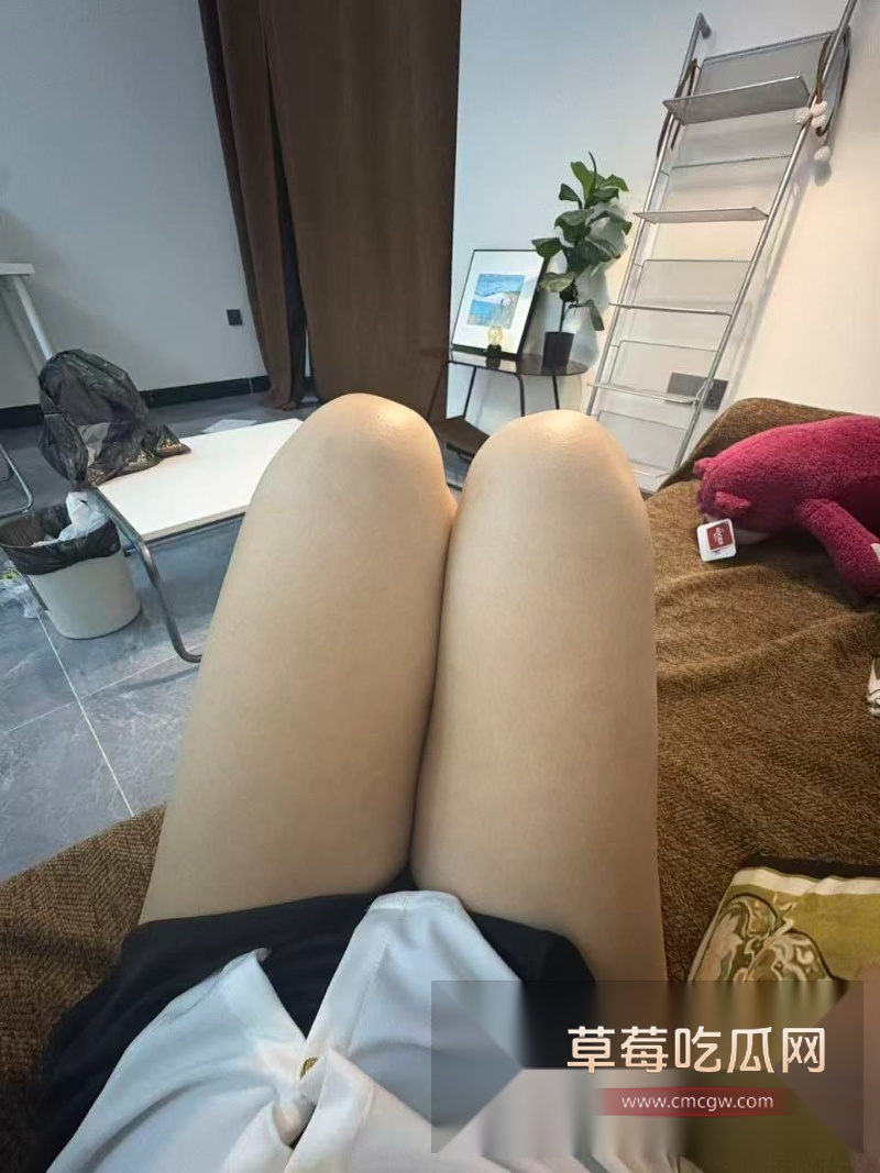 广州理工大学清纯反差学生妹姜妍 3 广州理工大学清纯反差学生妹姜妍 3