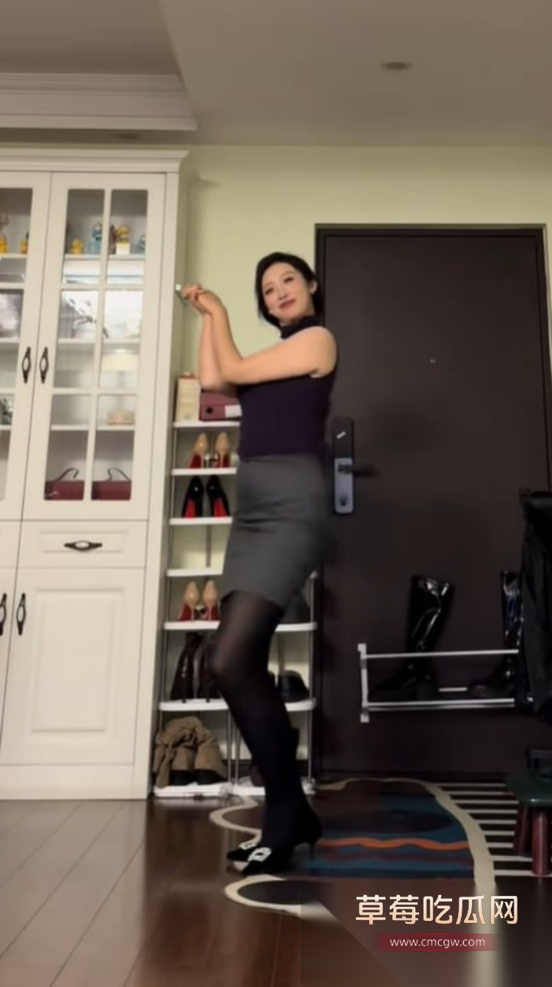 抖音极品御姐大奶大长腿 在在吗 1 抖音极品御姐大奶大长腿 在在吗 1