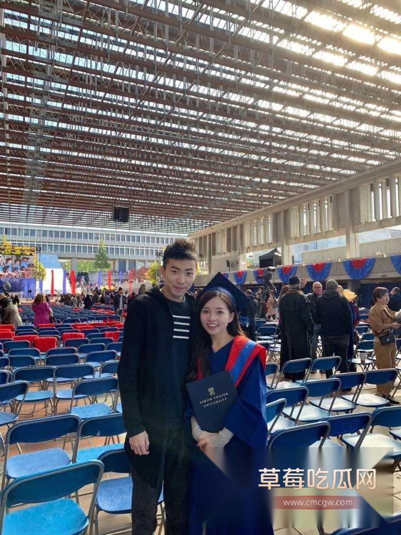 武汉大学反差学妹 8