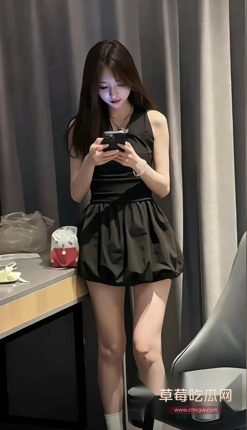 大四学姐黑色短裙事件5