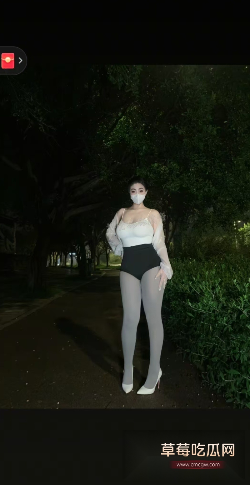 抖音巨乳肥臀御姐珠珠武帝大胆露出福利 3 抖音巨乳肥臀御姐珠珠武帝大胆露出福利 3