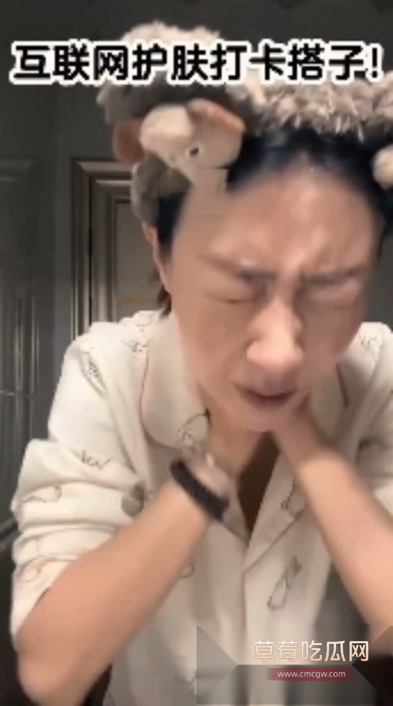 抖音 快手直播闪现 女主播们意外走光露点视频合集 3 抖音 快手直播闪现 女主播们意外走光露点视频合集 3