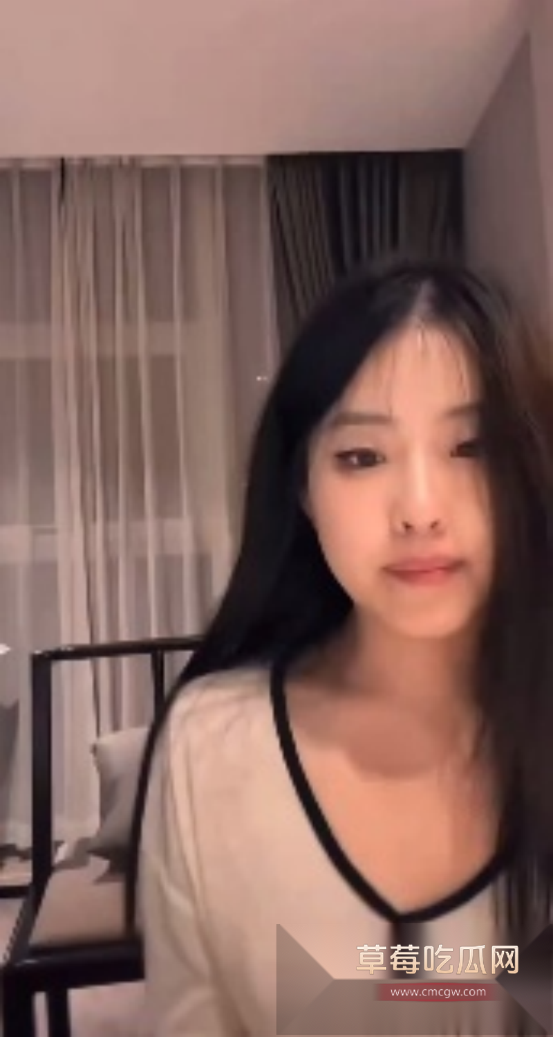 抖音 快手直播闪现 女主播们意外走光露点视频合集 5 抖音 快手直播闪现 女主播们意外走光露点视频合集 5