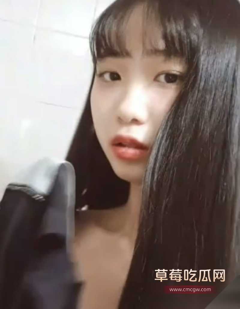 性奴小母狗 黄晓盈 厕所激情自慰 1 性奴小母狗 黄晓盈 厕所激情自慰 1