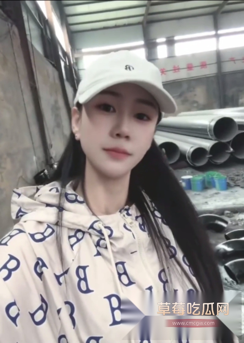 盐山卖钢管小姐姐为买手机疯狂3P 1 盐山卖钢管小姐姐为买手机疯狂3P 1