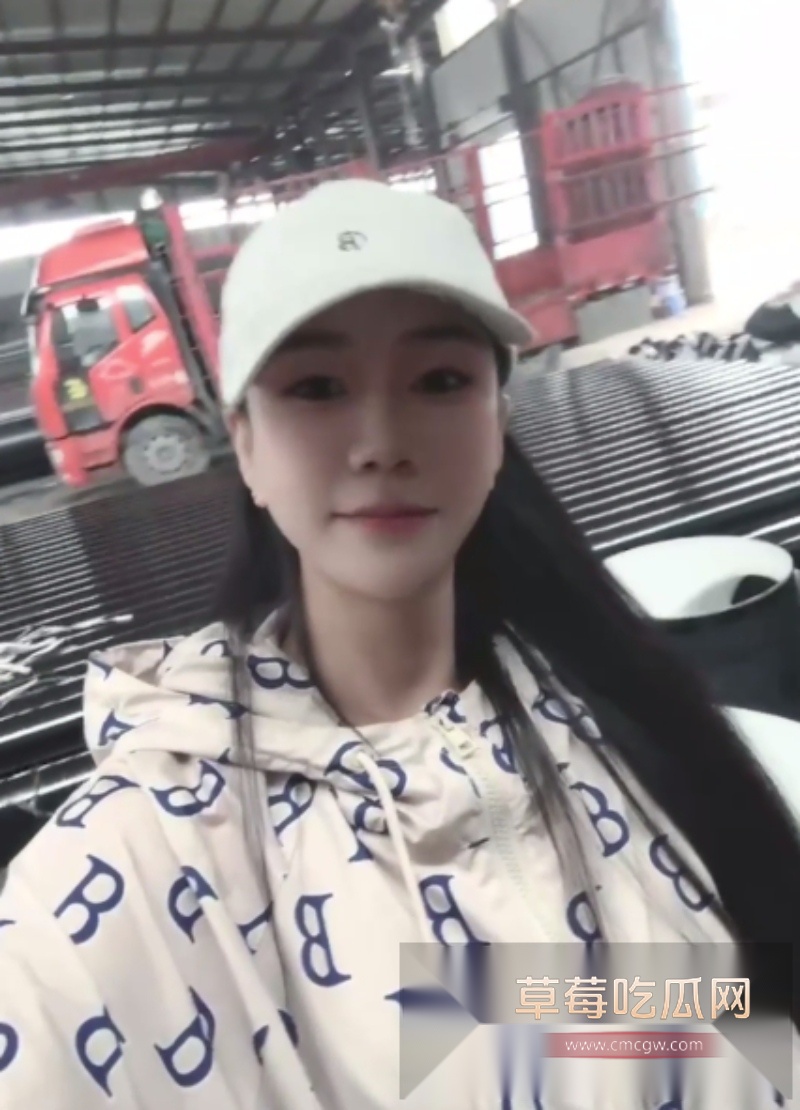 盐山卖钢管小姐姐为买手机疯狂3P 2 盐山卖钢管小姐姐为买手机疯狂3P 2