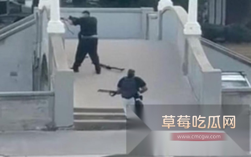 澳大利亚邦迪海滩光明节变修罗场 恐怖分子持枪预谋屠杀犹太人 4 澳大利亚邦迪海滩光明节变修罗场 恐怖分子持枪预谋屠杀犹太人 4