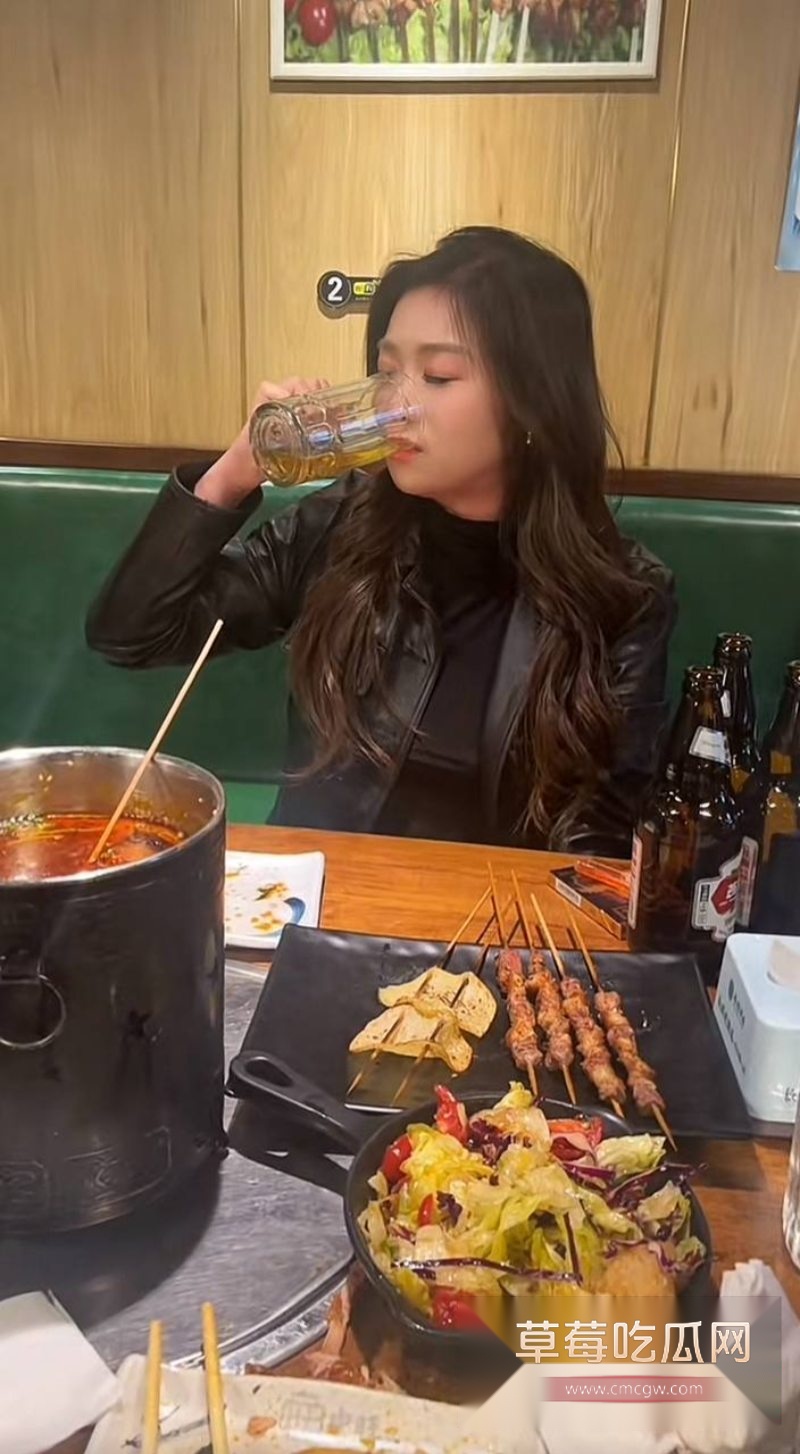 抖音网红阿火照片11 抖音网红阿火照片11