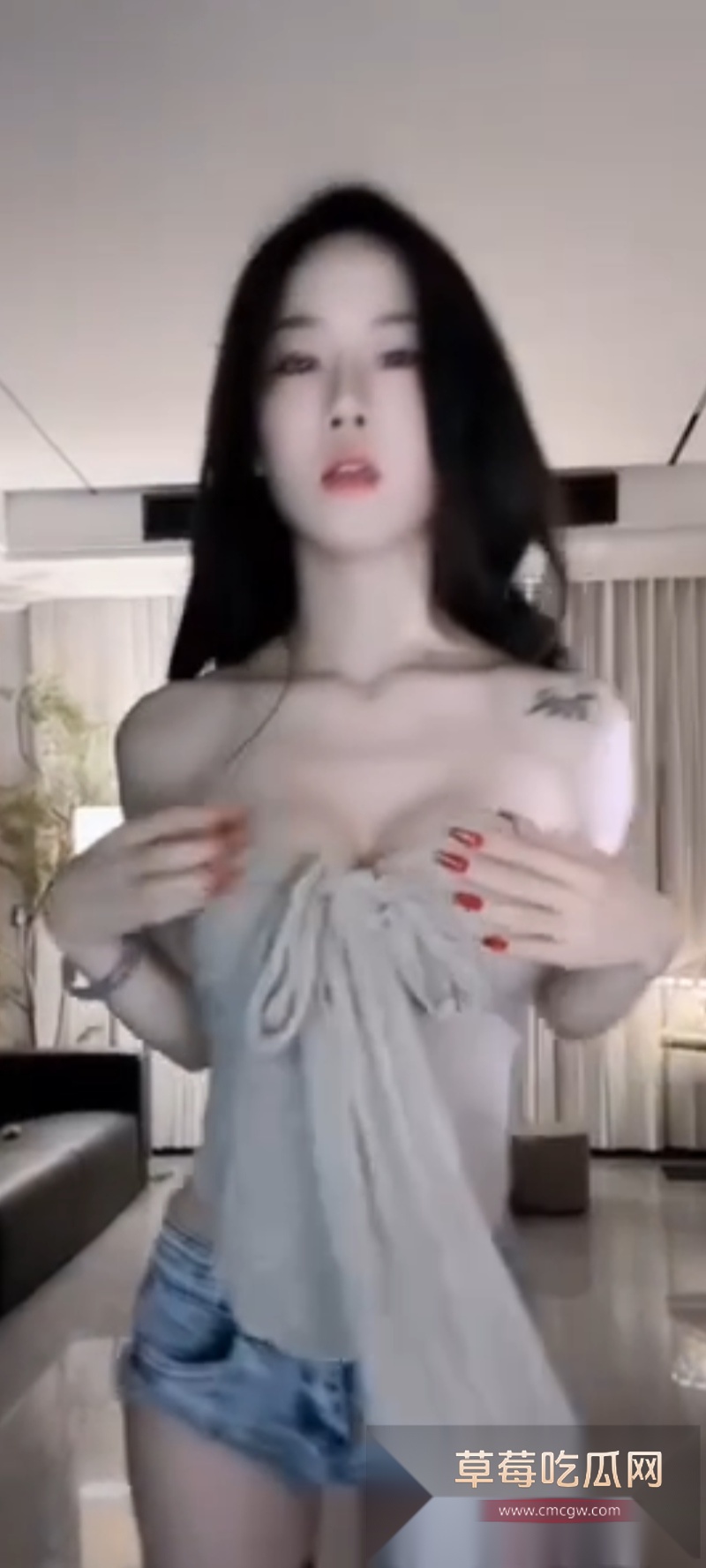 快手抖音女主播走光合集系列 9 快手抖音女主播走光合集系列 9