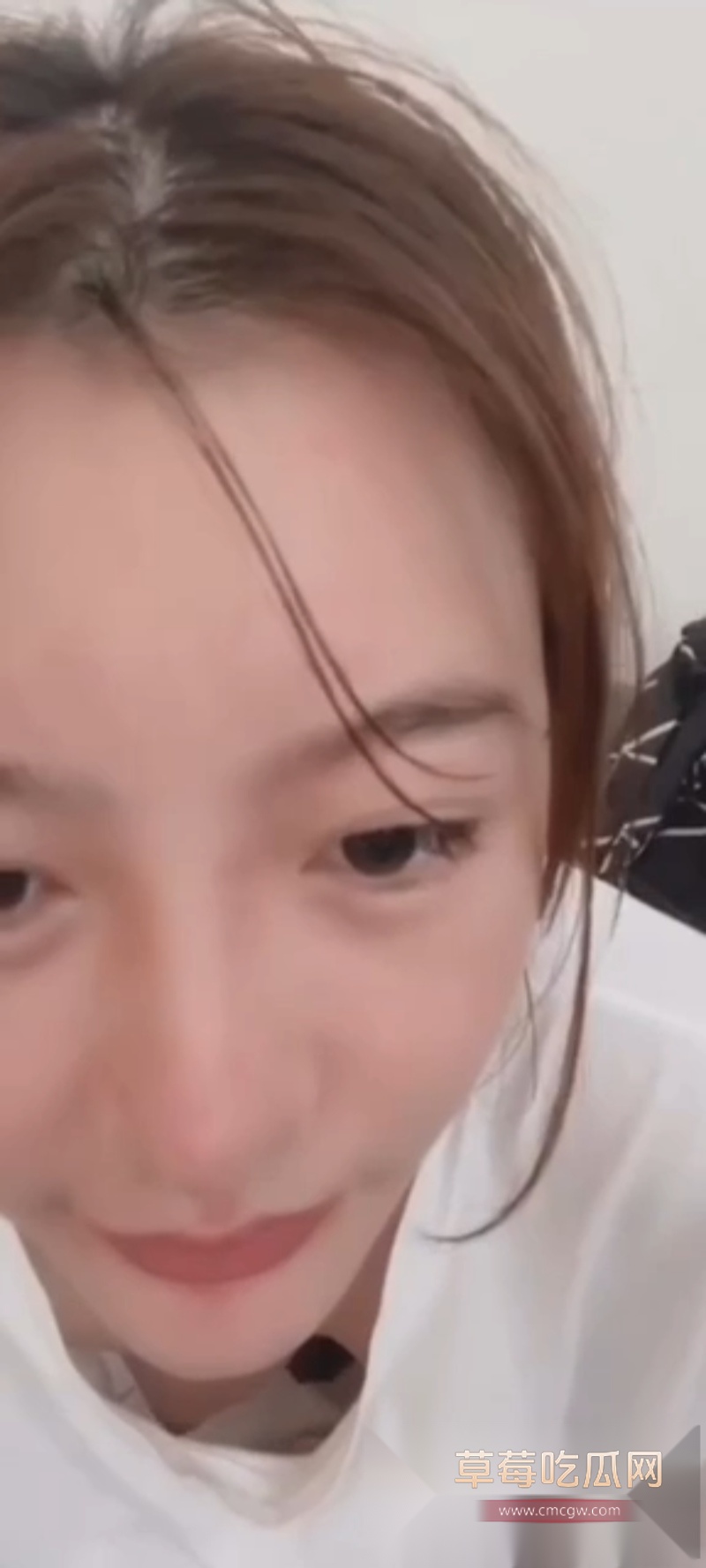 快手抖音女主播走光合集系列 26 快手抖音女主播走光合集系列 26