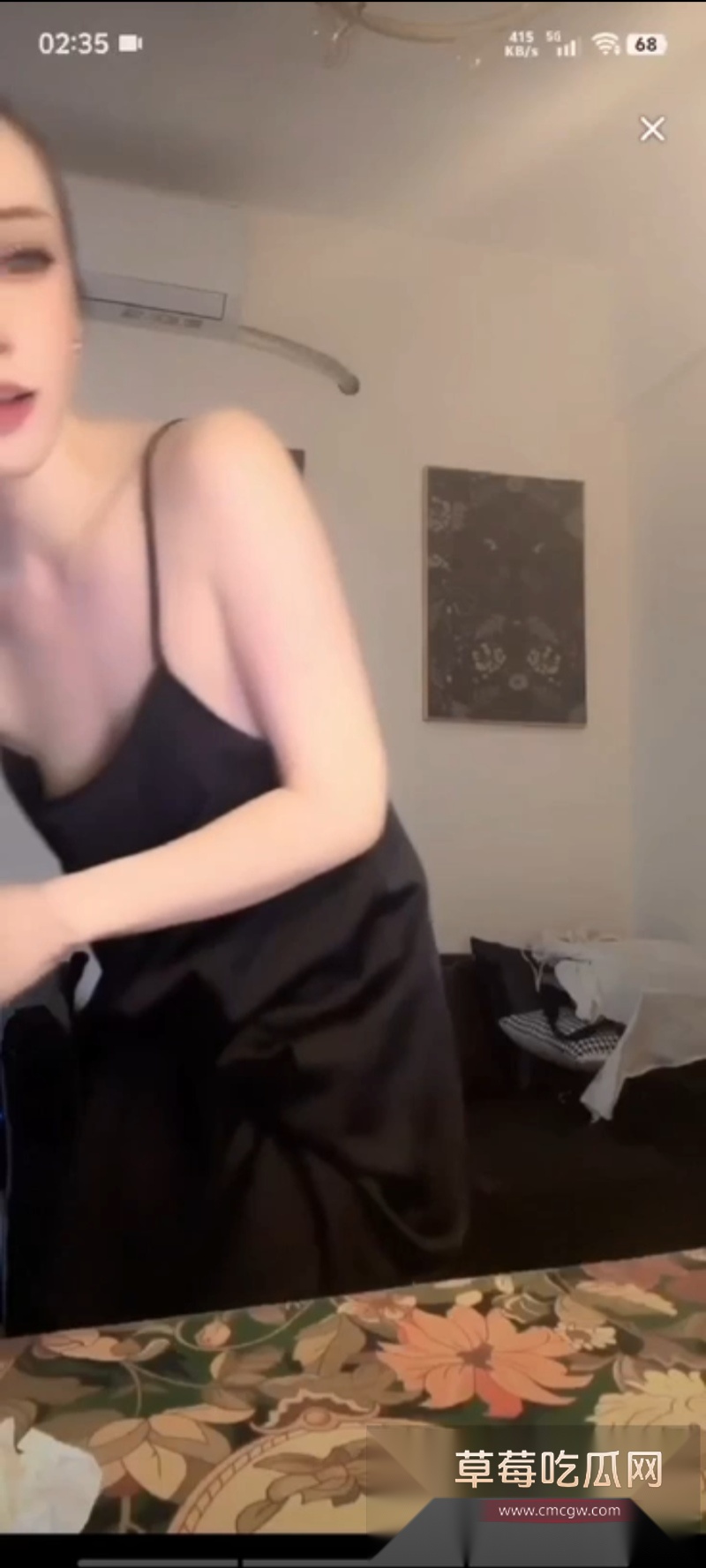 快手抖音女主播走光合集系列 29 快手抖音女主播走光合集系列 29