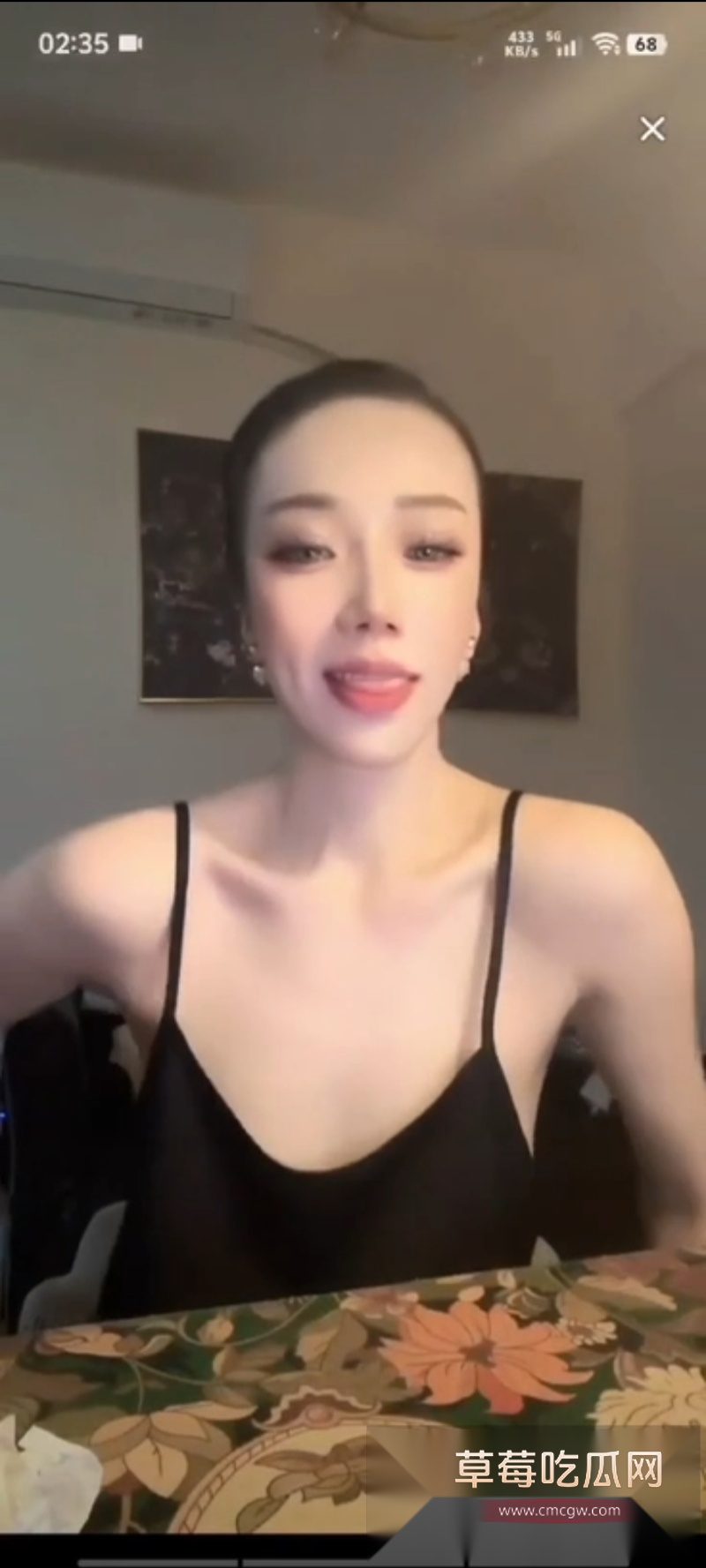 快手抖音女主播走光合集系列 32 快手抖音女主播走光合集系列 32